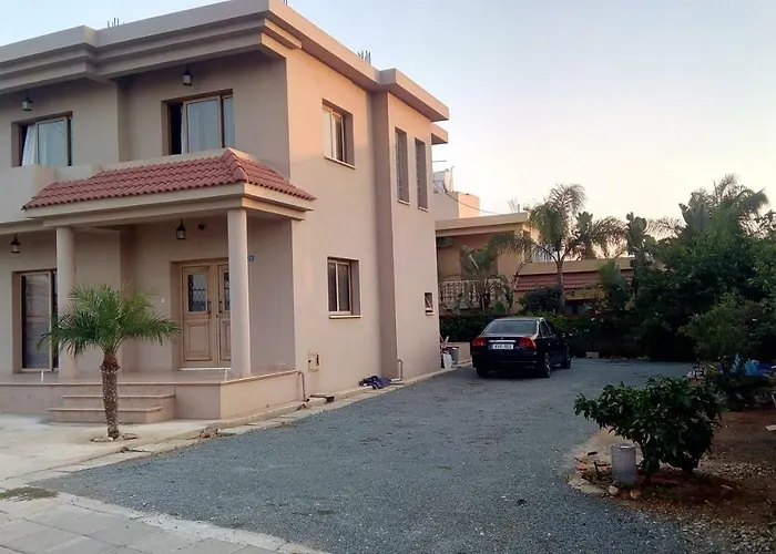 House On The Hill Xylophaghou